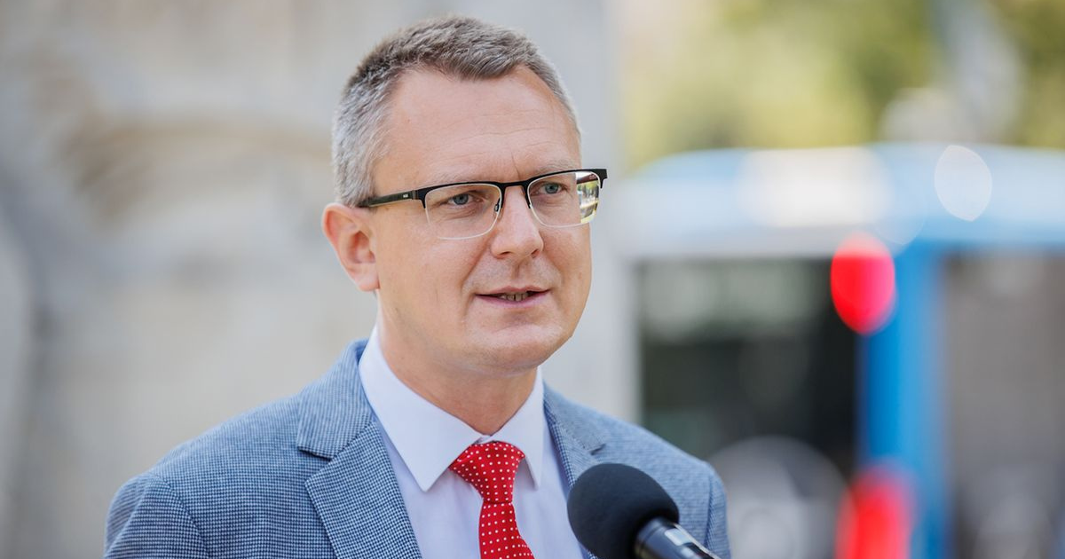 Botrány: A BRFK szerint fegyelmi vétséget követett el az az őrmester, aki kifogásolta Rétvári posztját