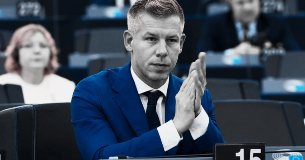 Magyar Péter: Nem jut ötmillió forint a gyermekotthon vizesblokkjára, de Sulyok Tamás villájának felújítására van 300 millió