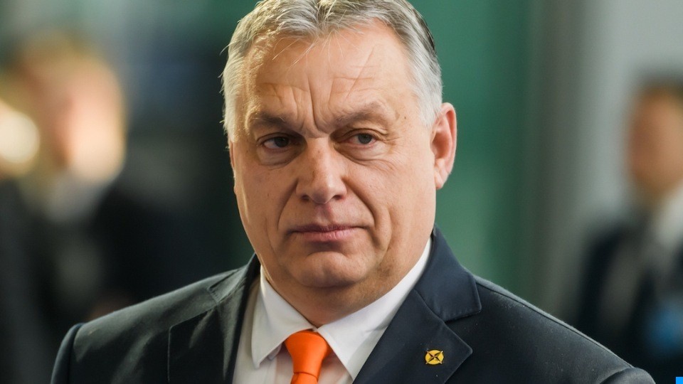 Ilyen sem volt még: Orbán magyarázkodni kényszerült