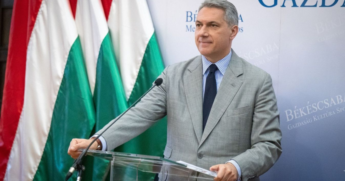 Ideges? - Még a fideszes képviselő is ordibálni kezdett egy résztvevővel Lázár fórumán