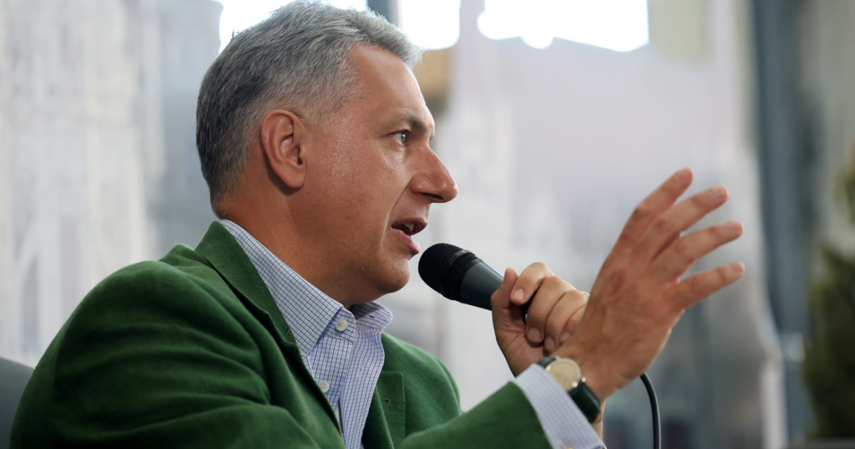Nem akármivel viccelődött Lázár: „nehogy az legyen, hogy bekerüljenek a jászberényi kórházba..”
