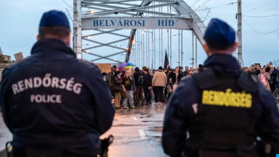 Lecsapott a rendőrség - Elképesztő, mi történt a tüntetés után, sokan vitatják a jogszerűséget