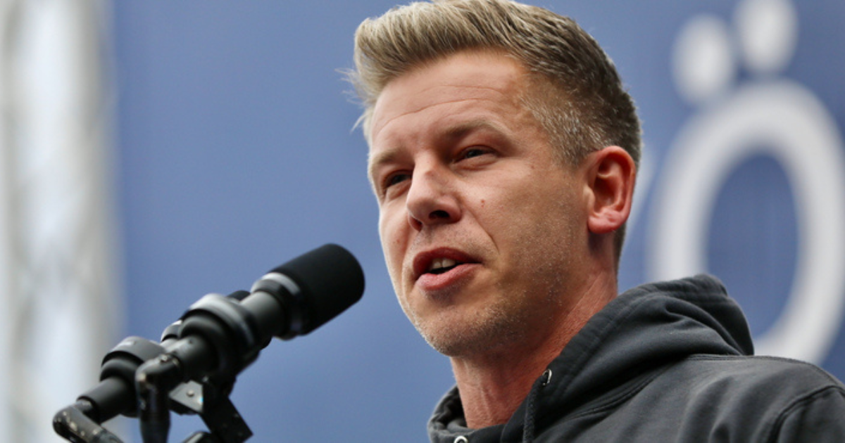 Magyar Péter: Vajon miért van hírzárlat a teljes fideszes médiában?