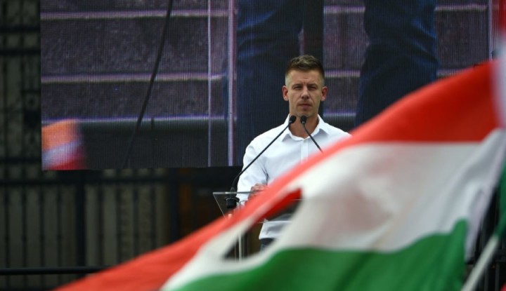 Magyar Péter: Szerintem az a legalja, amikor odaírják a szar mellé, hogy szép és jó