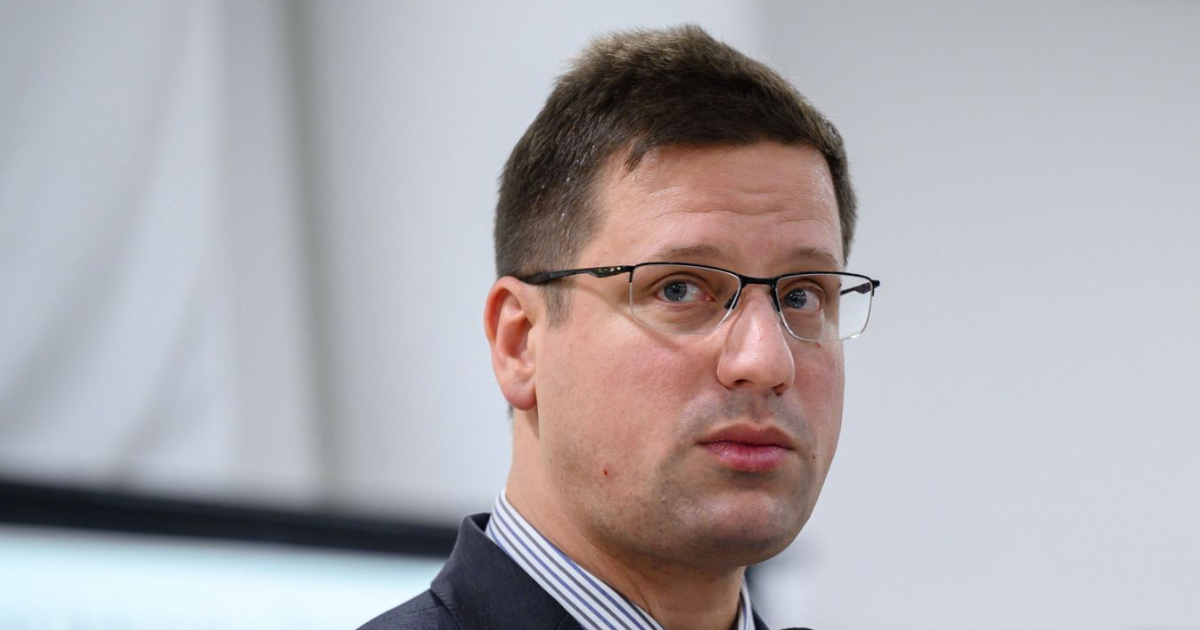 Magyar Péter mentelmi jogáról kérdezték Gulyás Gergelyt - „teljesen példátlan, hogy valaki...”