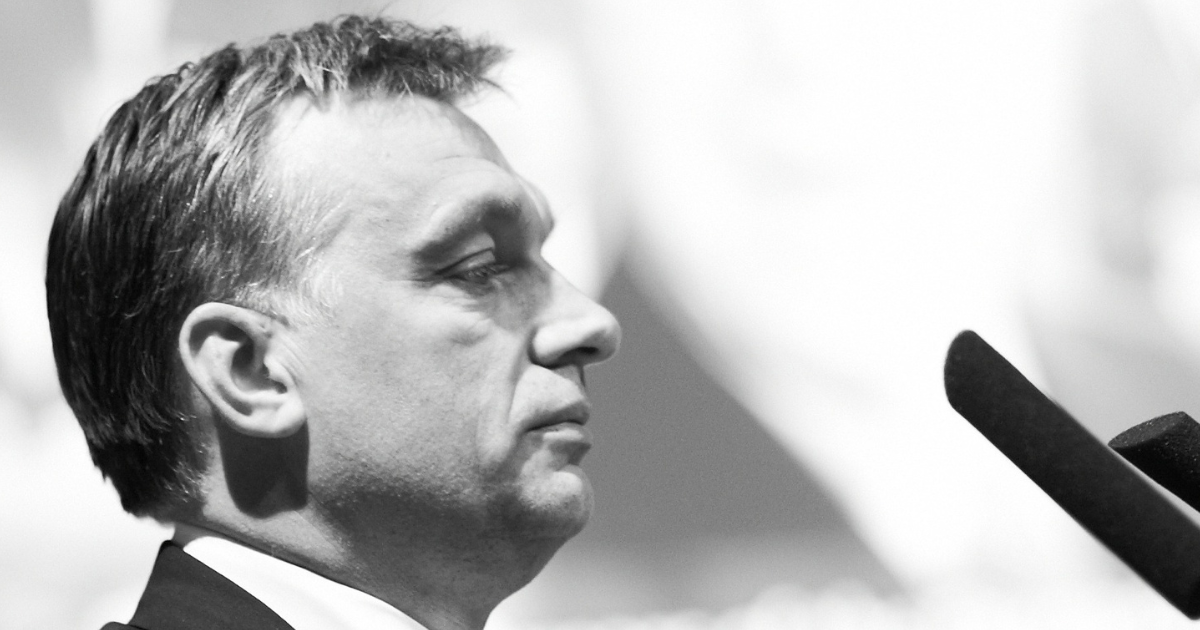 Orbán videó: Lady Gaga zenéjére menti meg a hazát az áruló ellenzékiektől, de van egy kis bibi....