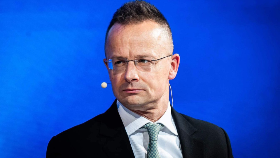 Szijjártó elsőként Donald Trump nagy bejelentésére - rögtön üzent Brüsszelnek is
