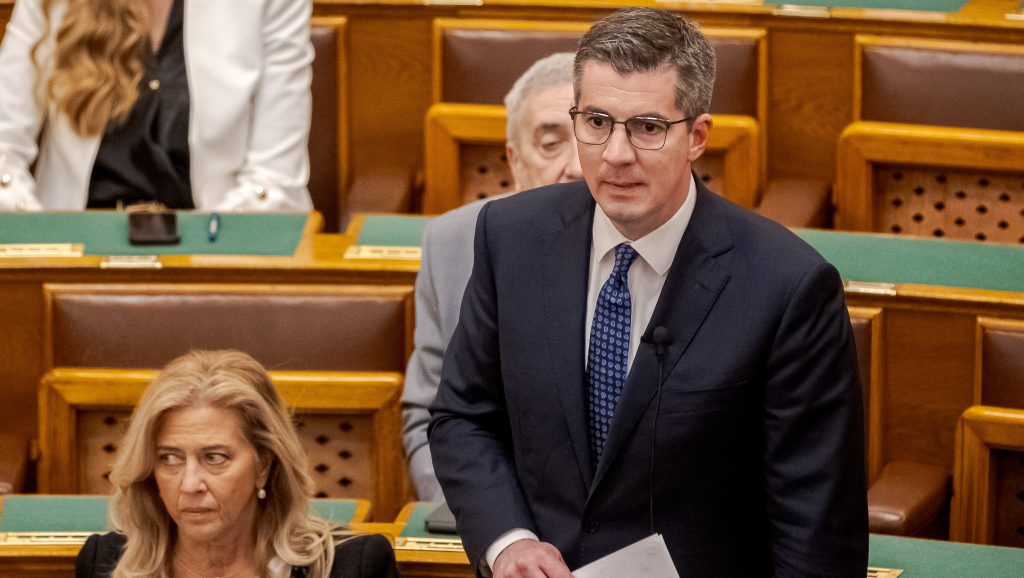 Kocsis Máté nekiment Magyar Péternek: „Vedd körbe magad az alvilági gorilláiddal...”